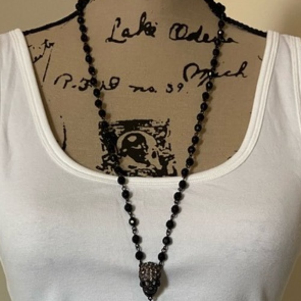 Black Beaded Skull Necklace With Clear Rhinestones